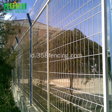 kawat pagar keamanan untuk taman